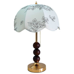 Traditional Floral Scalloped Shade Table Lamp with Pull Chain