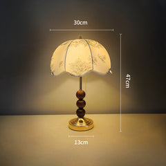 Traditional Floral Scalloped Shade Table Lamp with Pull Chain